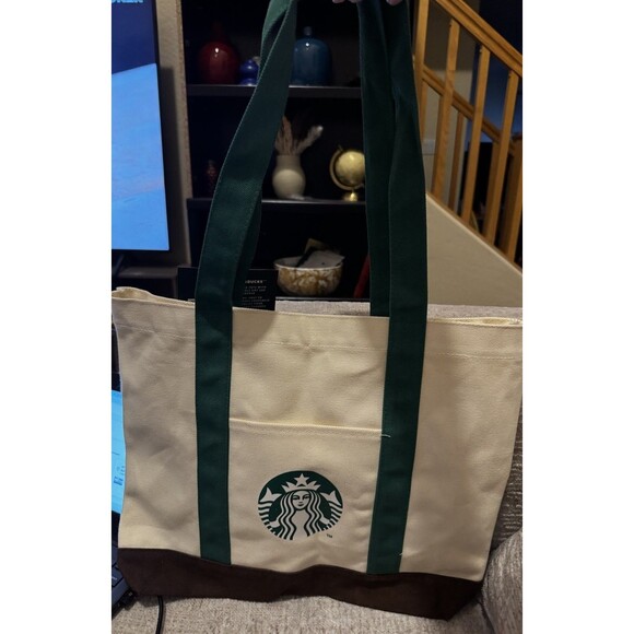 Disney Parks 2026 Starbucks Park Days and Lattes Tote Bag With Bear Keychain main image 5
